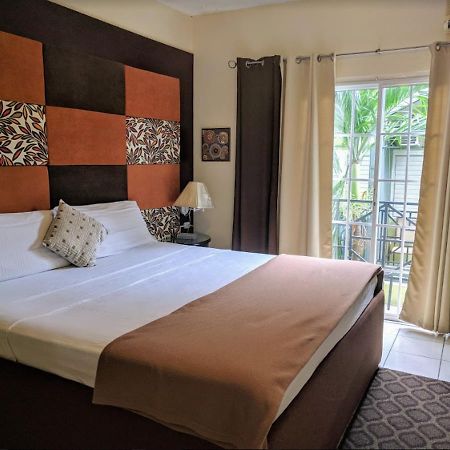 Christar Villas Hotel Kingston Dış mekan fotoğraf