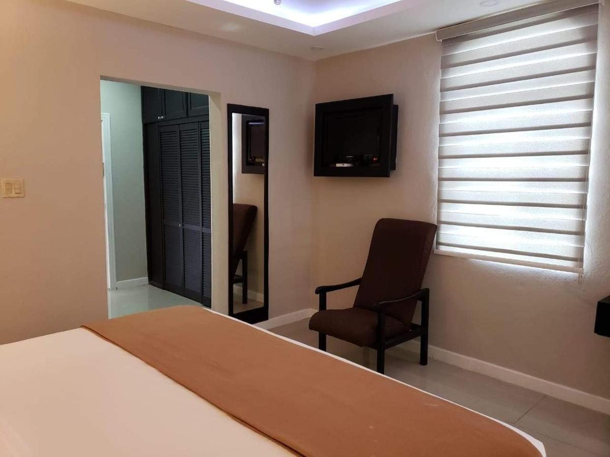 Christar Villas Hotel Kingston Dış mekan fotoğraf