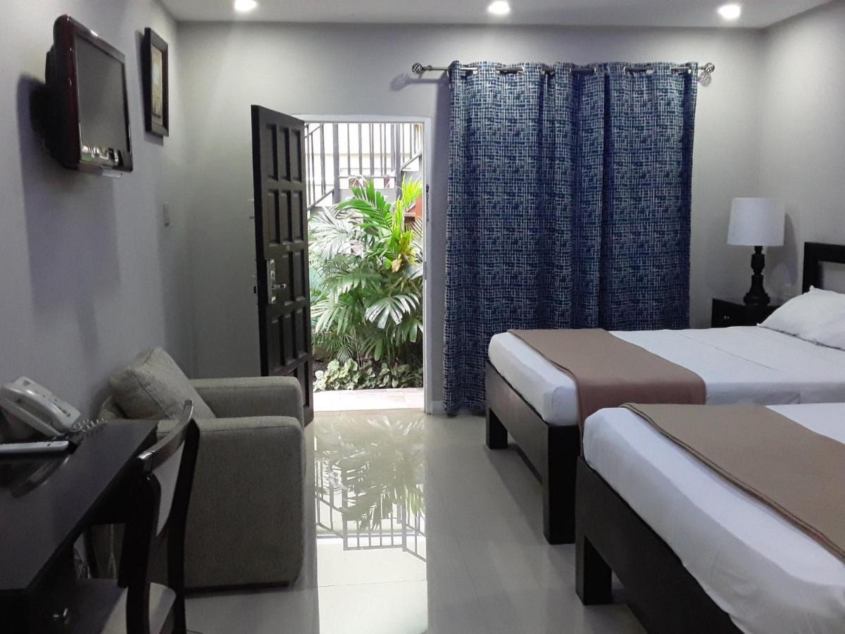 Christar Villas Hotel Kingston Dış mekan fotoğraf