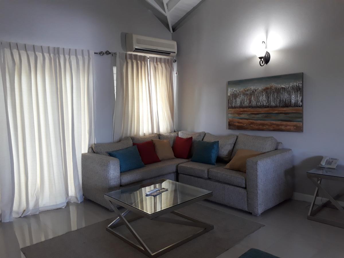 Christar Villas Hotel Kingston Dış mekan fotoğraf