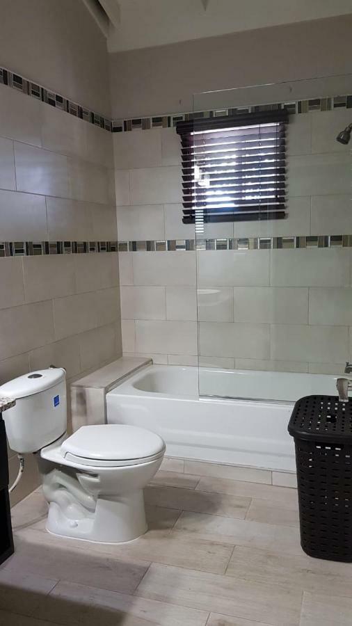 Christar Villas Hotel Kingston Dış mekan fotoğraf