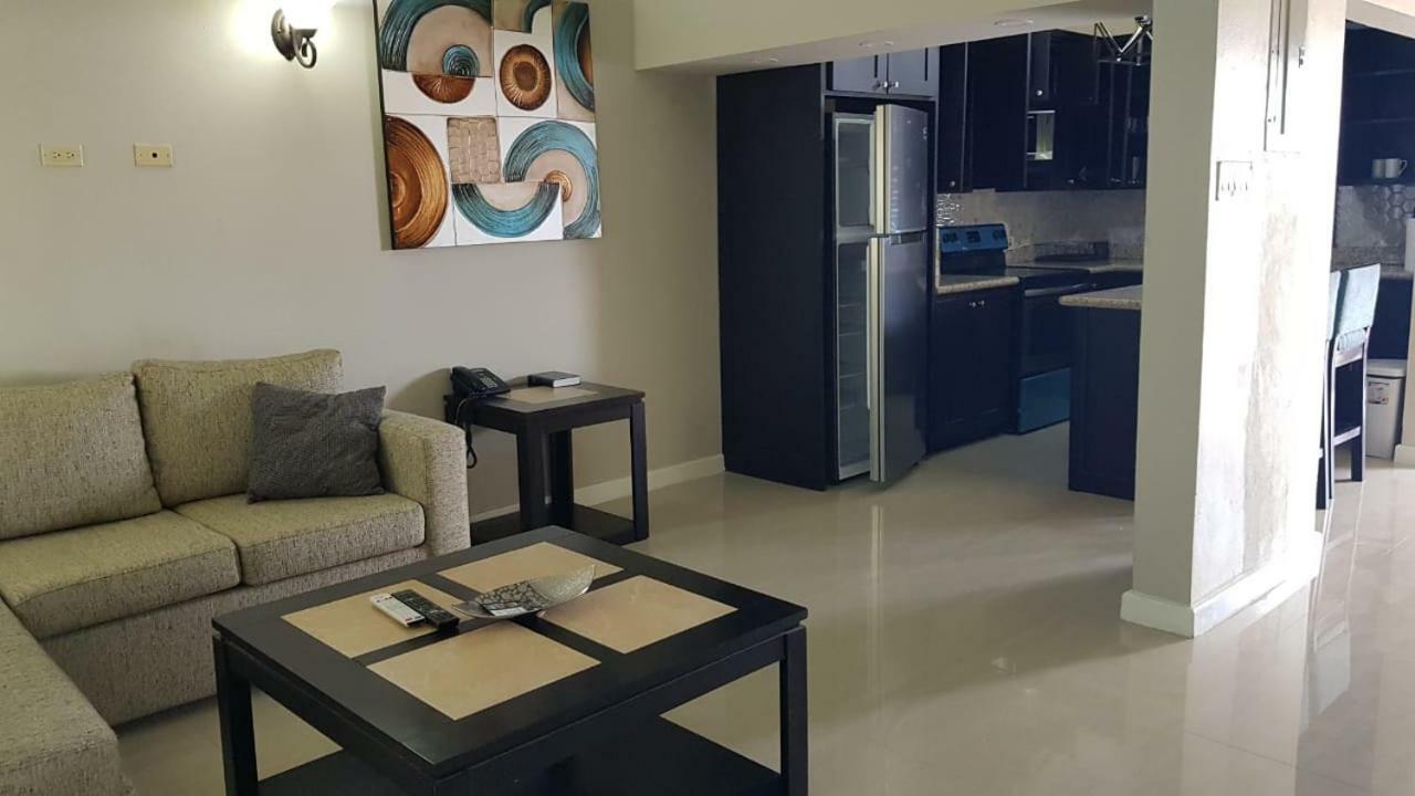 Christar Villas Hotel Kingston Dış mekan fotoğraf
