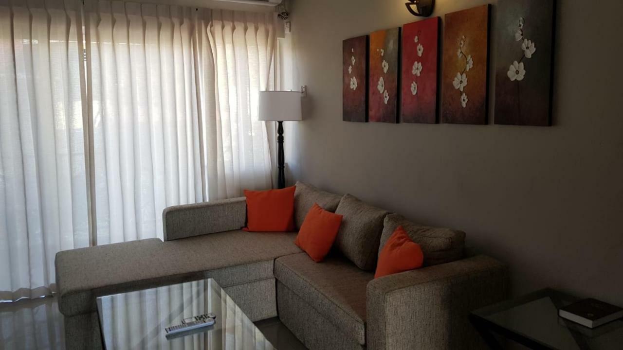 Christar Villas Hotel Kingston Dış mekan fotoğraf